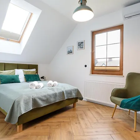 Lägenhet Door Oświęcim