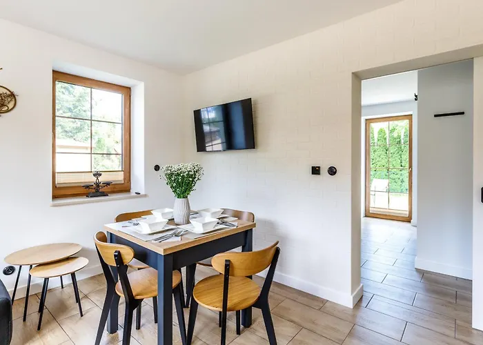 Door 公寓 奥斯威辛